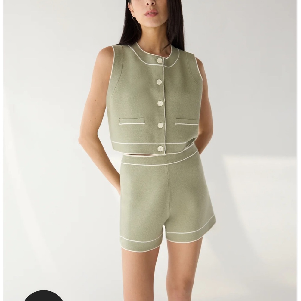 Button Up Sweater Vest - Tea and Cream - Picture 2 of 5